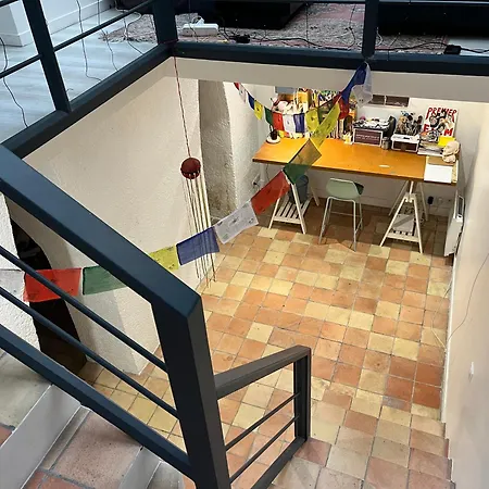 Apartment Duplex De 100m2 Et Garage, 17e Paris