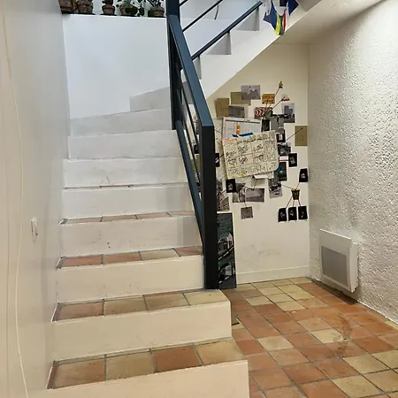 Duplex De 100m2 Et Garage, 17e Appartamento