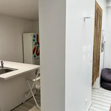 Duplex De 100m2 Et Garage, 17e Appartamento Parigi